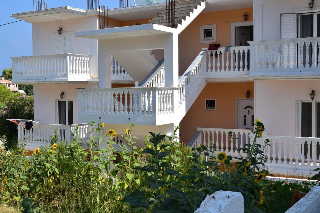 Red Sun Apartments Амуди Экстерьер фото